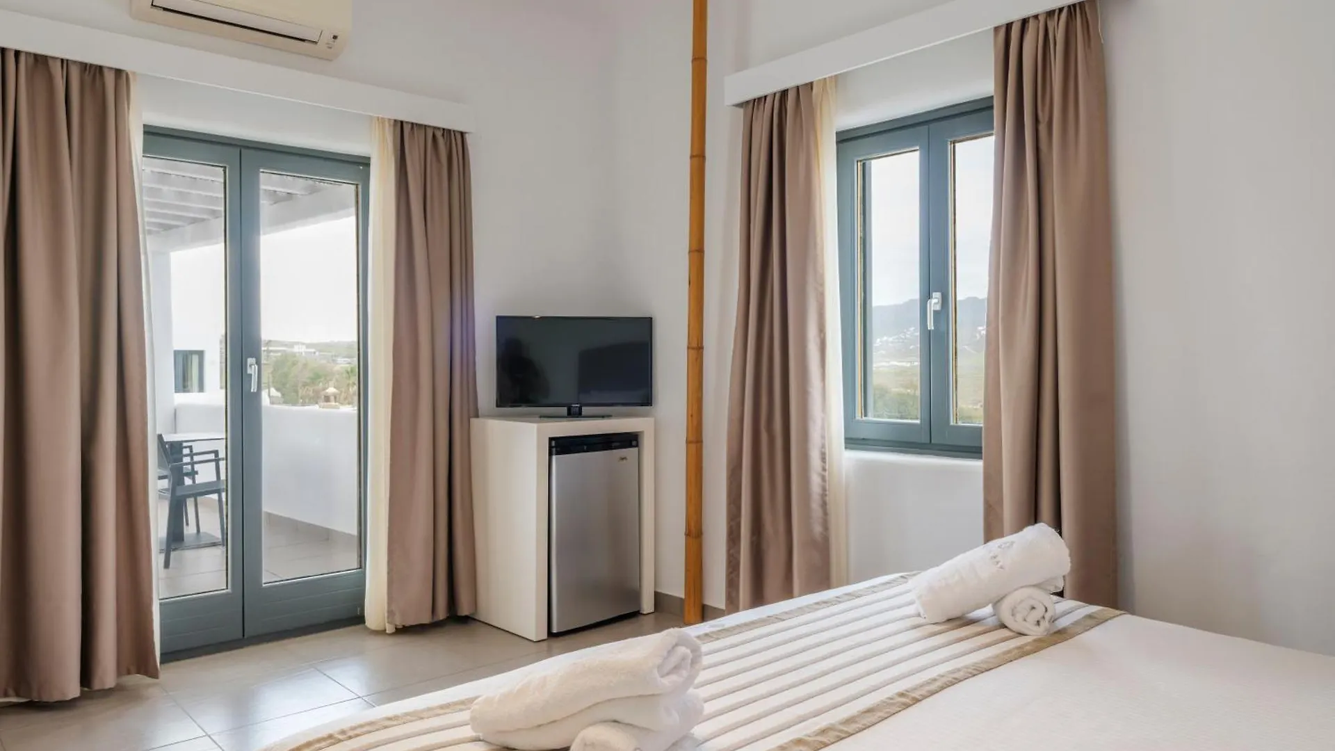 Ftelia Bay Boutique Hotel 4*, Ftelia (Mykonos) Grecja